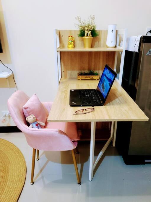 マニラ市House Of B&Y At 101 Newport Across Naia T3アパートメント エクステリア 写真