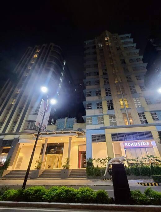 マニラ市House Of B&Y At 101 Newport Across Naia T3アパートメント エクステリア 写真